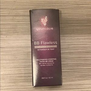 Younique BB Flawless